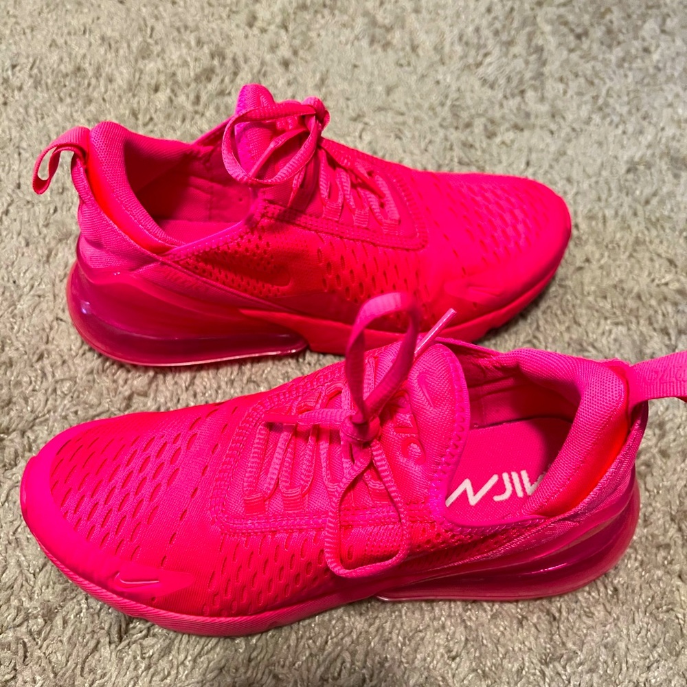 Women’s Nike Airmax 270